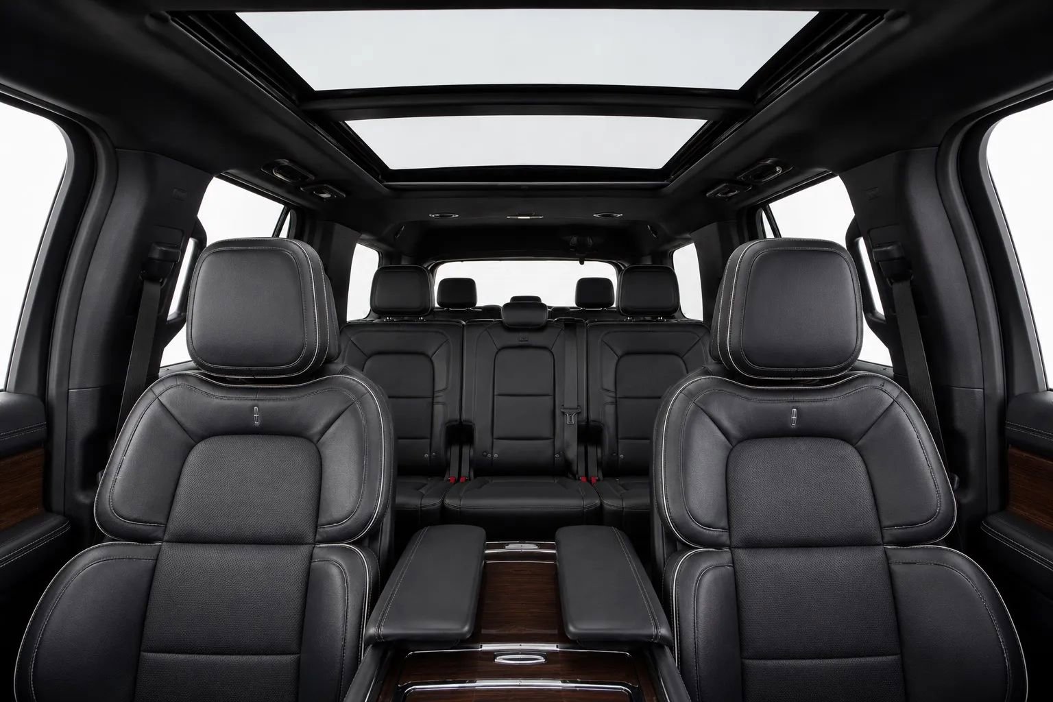 Used 2019 Lincoln Navigator Reserve AWD/4WD image 16