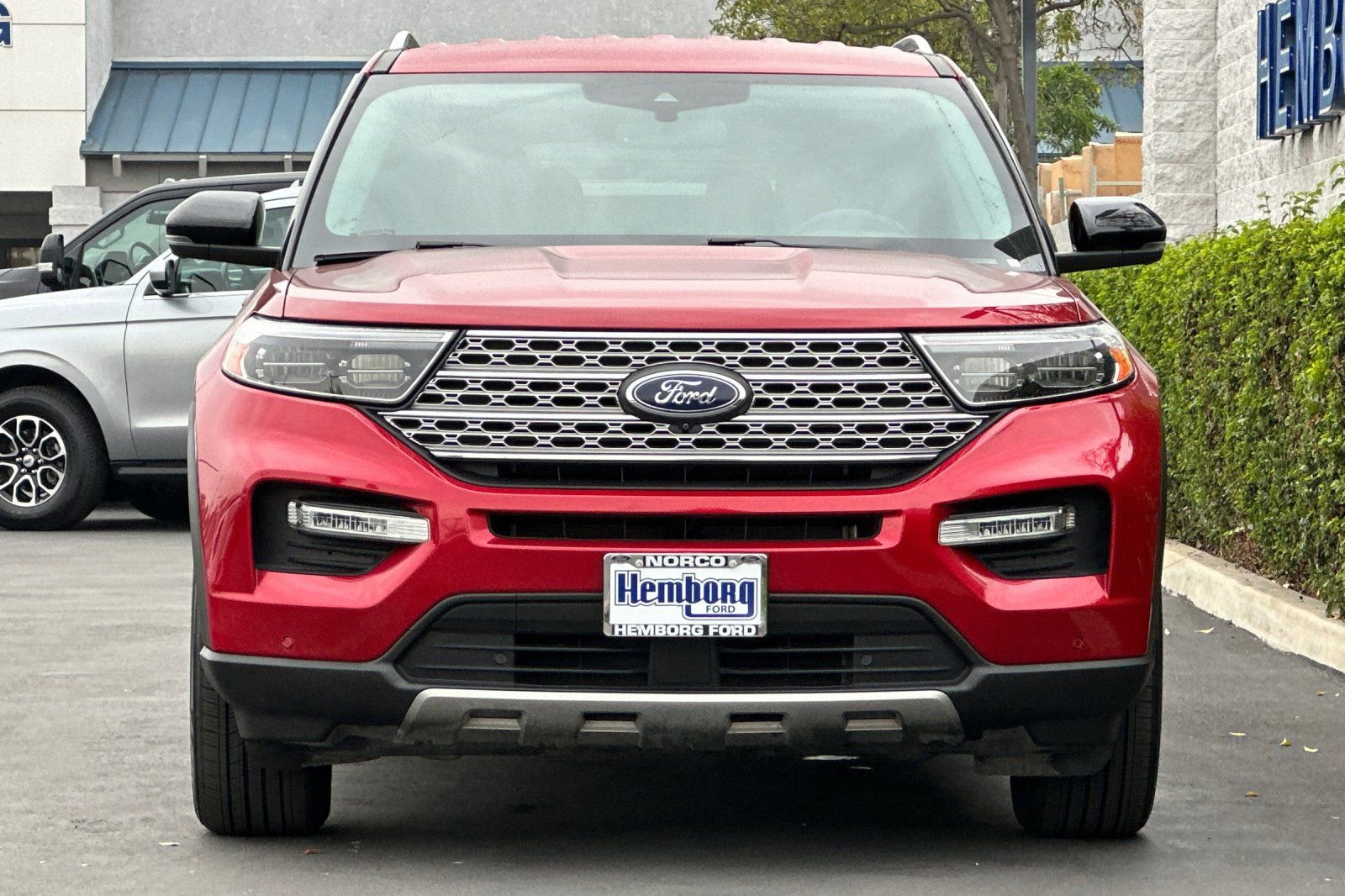 Used 2021 Ford Explorer Limited w/ Equipment Group 301A image 9