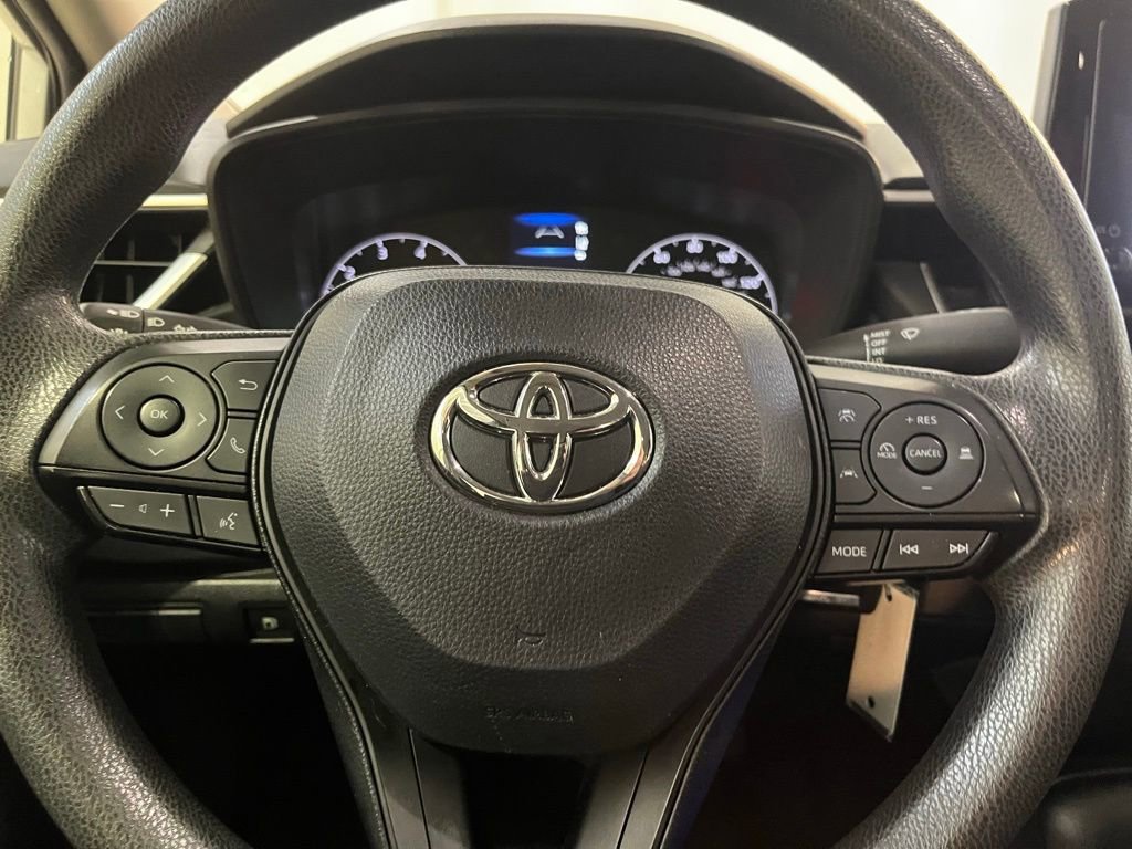 Used 2024 Toyota Corolla LE FWD image 20