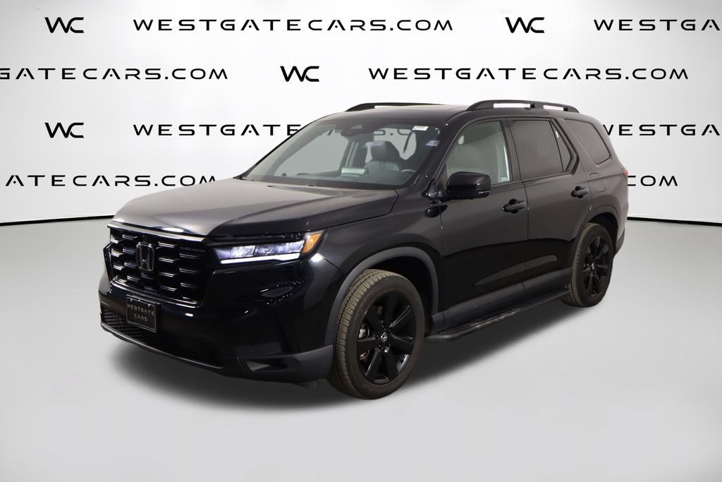 Used 2025 Honda Pilot Black Edition image 1