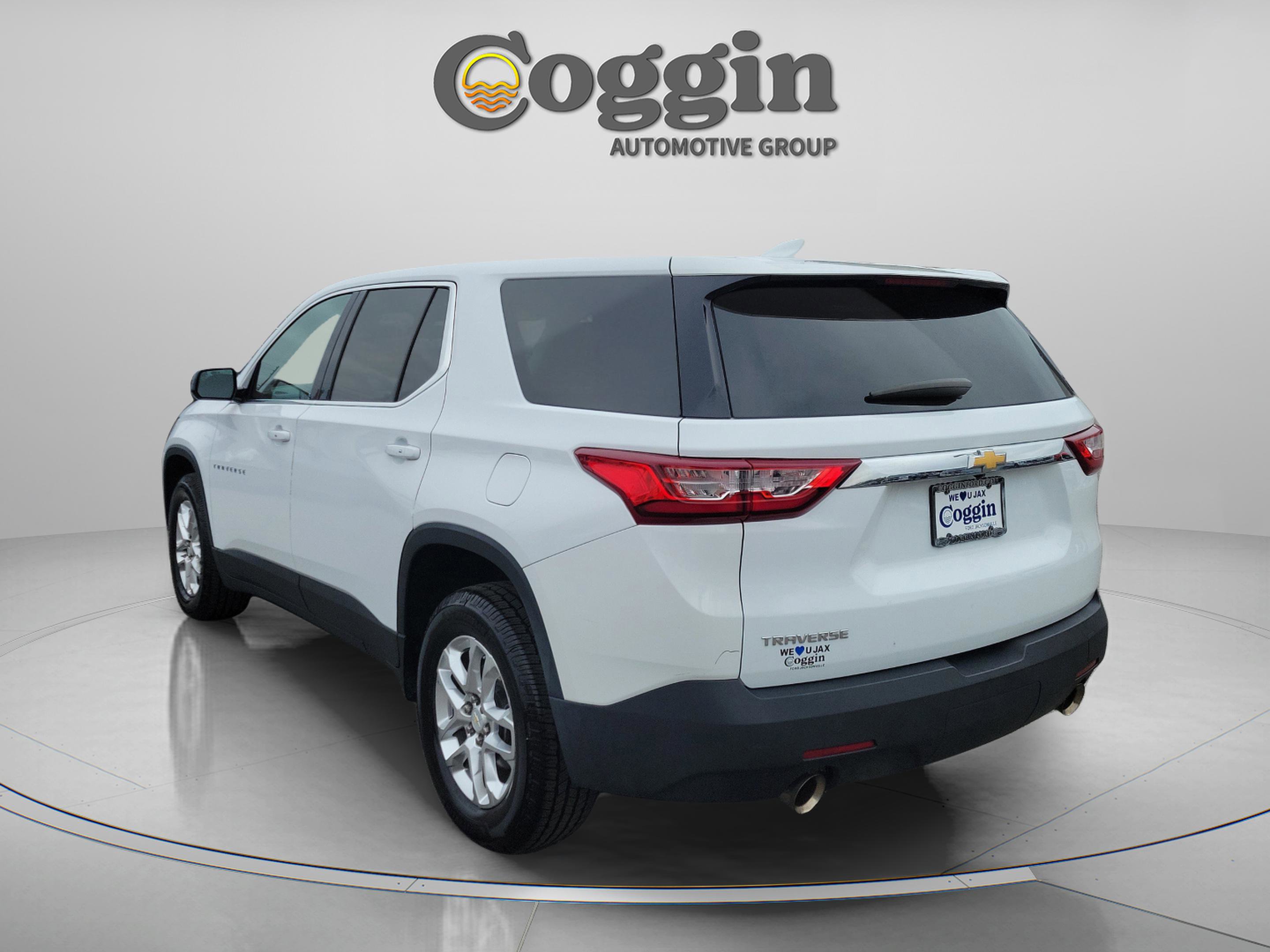 Used 2019 Chevrolet Traverse LS image 3