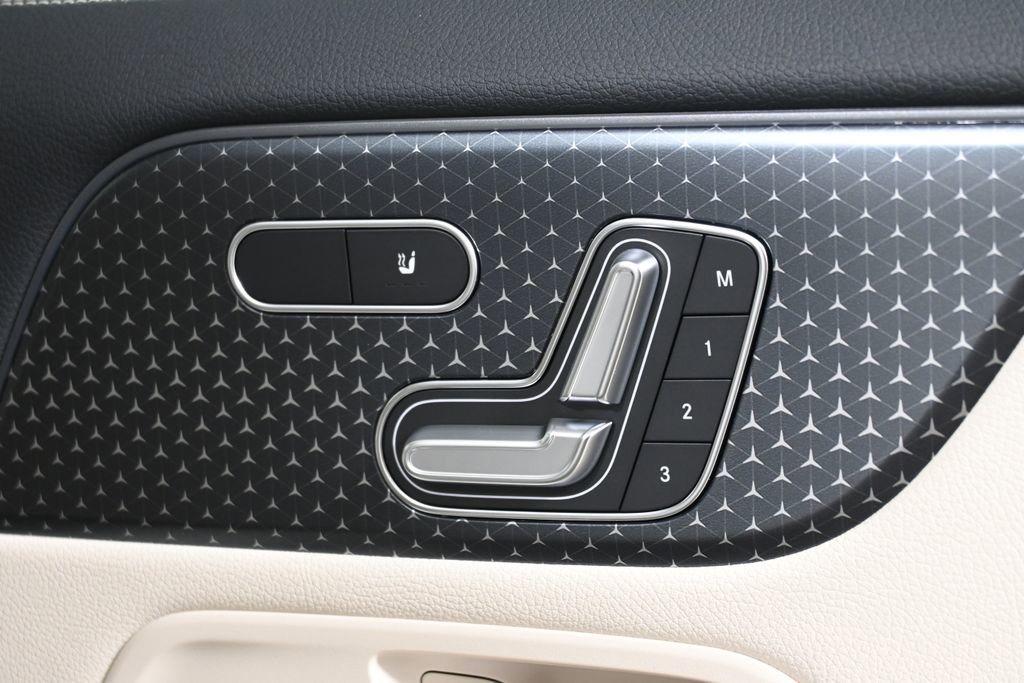 Certified 2026 Mercedes-Benz GLA 250 4MATIC image 23