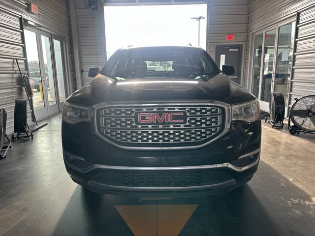 Used 2019 GMC Acadia Denali w/ Technology Package FWD image 13