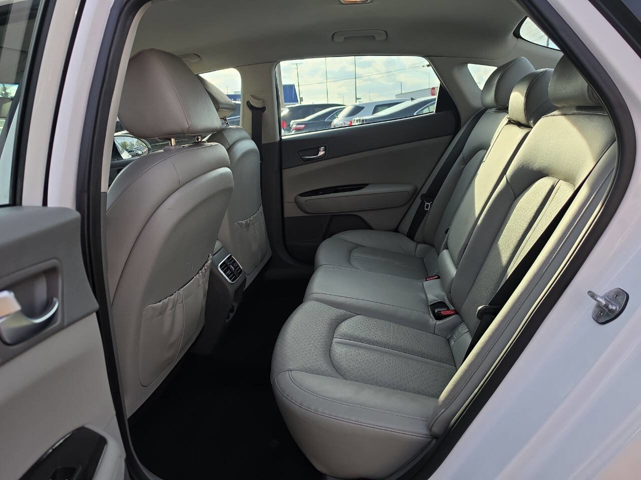 Used 2016 Kia Optima EX FWD image 11