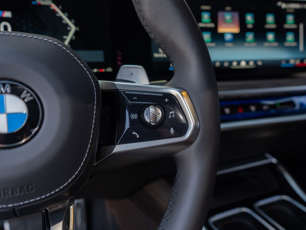 Used 2025 BMW 740i 740i image 22