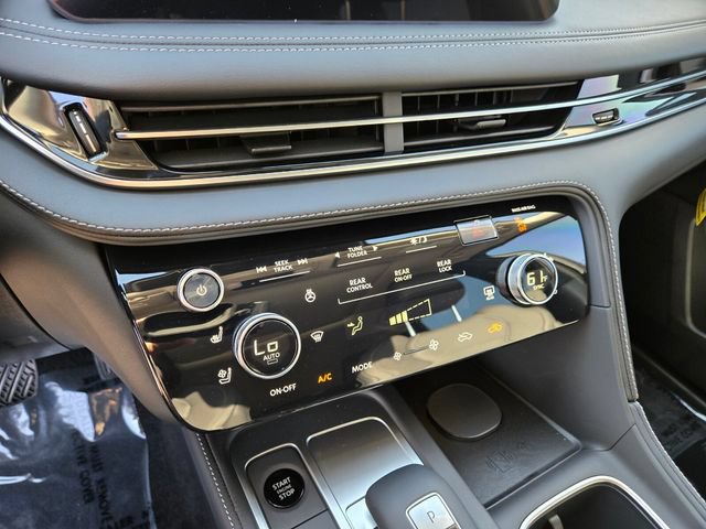 New 2027 INFINITI QX60 Luxe FWD image 35