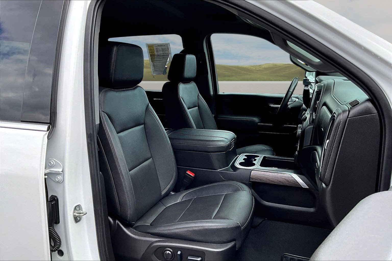 Used 2023 Chevrolet Silverado 2500 LTZ w/ LTZ Plus Package image 21