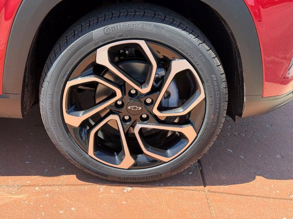 New 2026 Chevrolet Trax RS w/ Driver Confidence Package FWD image 7