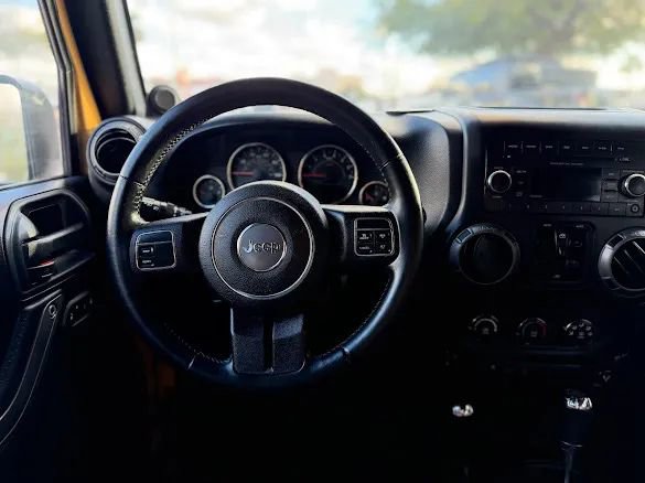 Used 2014 Jeep Wrangler Unlimited Sport w/ Quick Order Package 24S AWD/4WD image 20