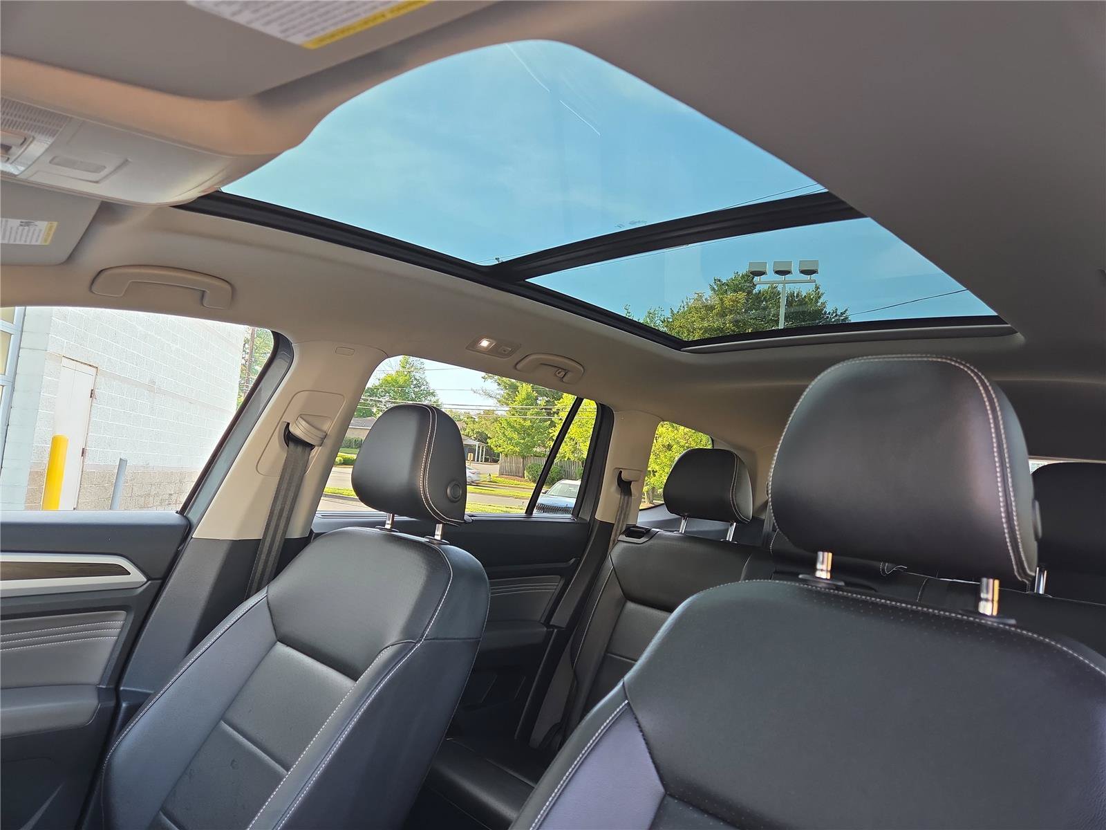 Certified 2023 Volkswagen Atlas SE AWD/4WD image 22