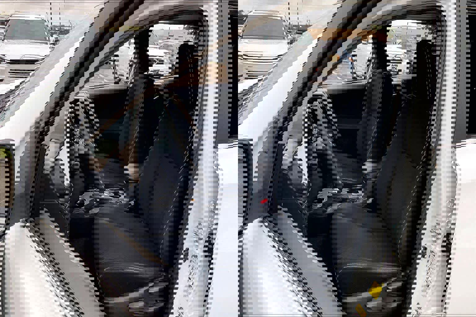 Used 2014 Toyota RAV4 XLE image 6