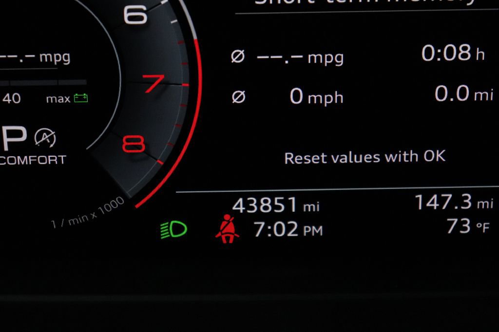 Used 2019 Audi A8 L 3.0T image 39