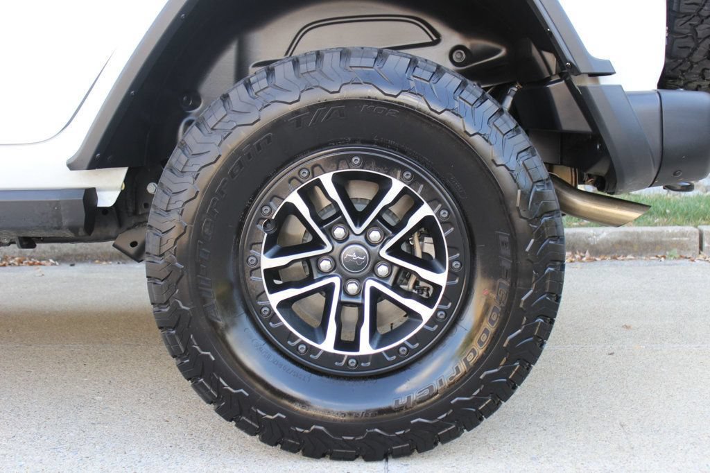 Used 2026 Jeep Wrangler Unlimited Rubicon 392 w/ Quick Order Package 27X Moab AWD/4WD image 39