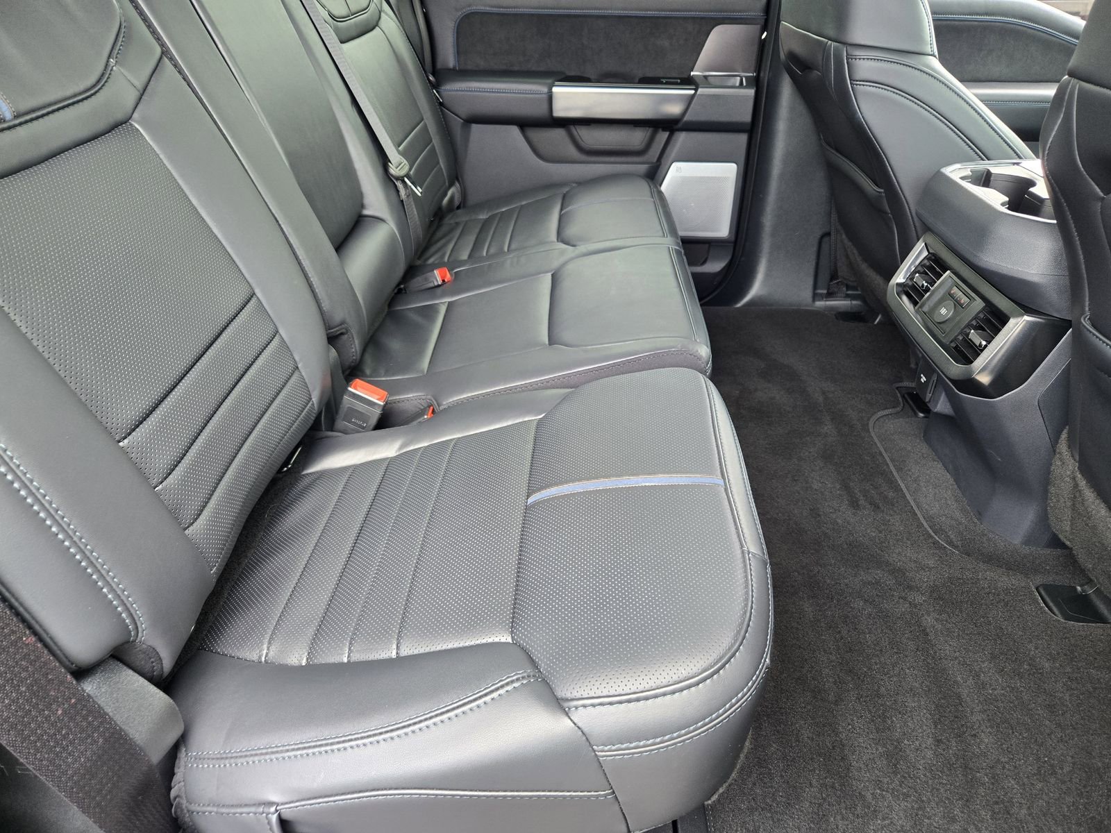 Used 2026 Ford F250 Platinum image 30