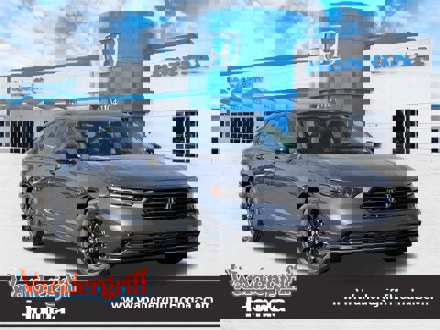 New 2025 Honda Accord SE image 1