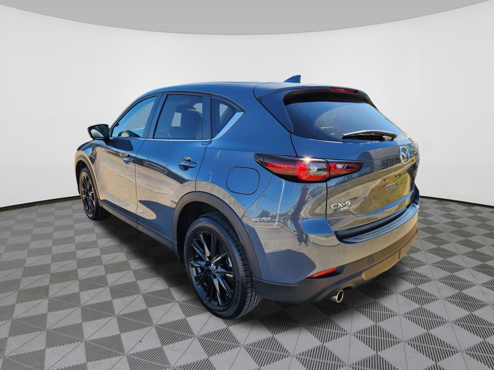 Certified 2023 MAZDA CX-5 Carbon Edition image 3