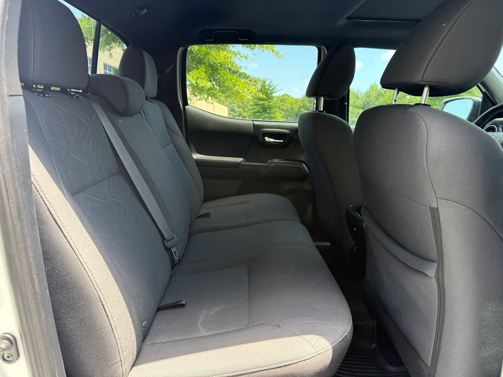 Used 2017 Toyota Tacoma TRD Sport w/ Premium & Technology Package RWD image 37