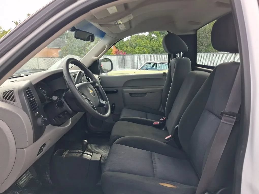 Used 2013 Chevrolet Silverado 1500 W/T AWD/4WD image 36
