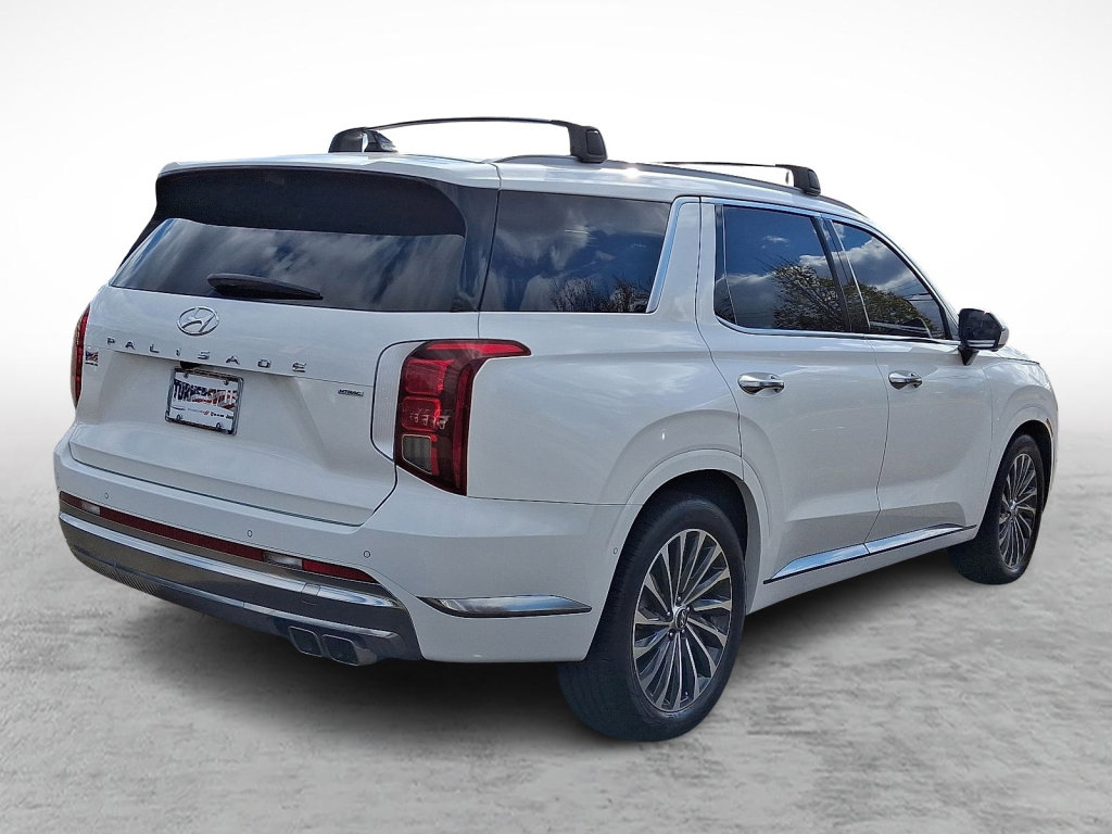 Used 2025 Hyundai Palisade Calligraphy image 5