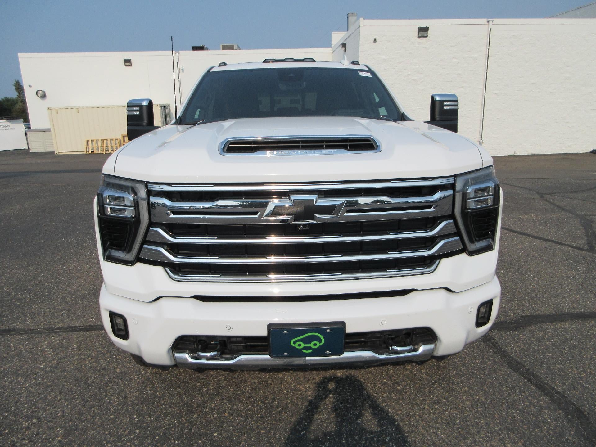 Certified 2024 Chevrolet Silverado 2500 High Country w/ High Country Premium Package AWD/4WD image 2