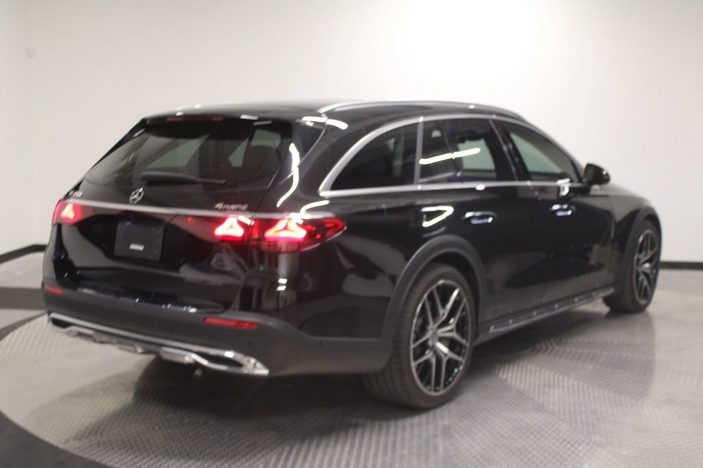 Certified 2026 Mercedes-Benz E 450 4MATIC All-Terrain Wagon image 5