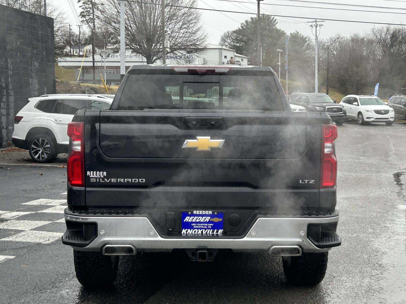 Used 2024 Chevrolet Silverado 1500 LTZ image 4