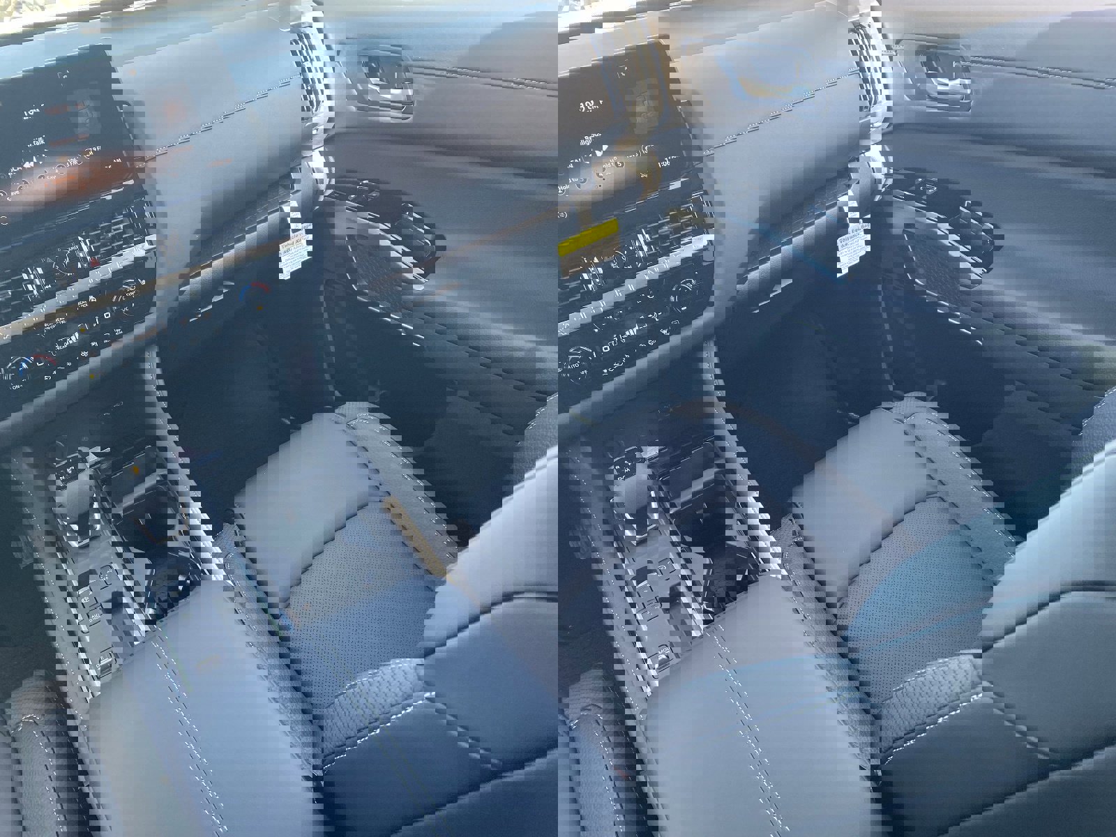 New 2026 Nissan Pathfinder SL image 17