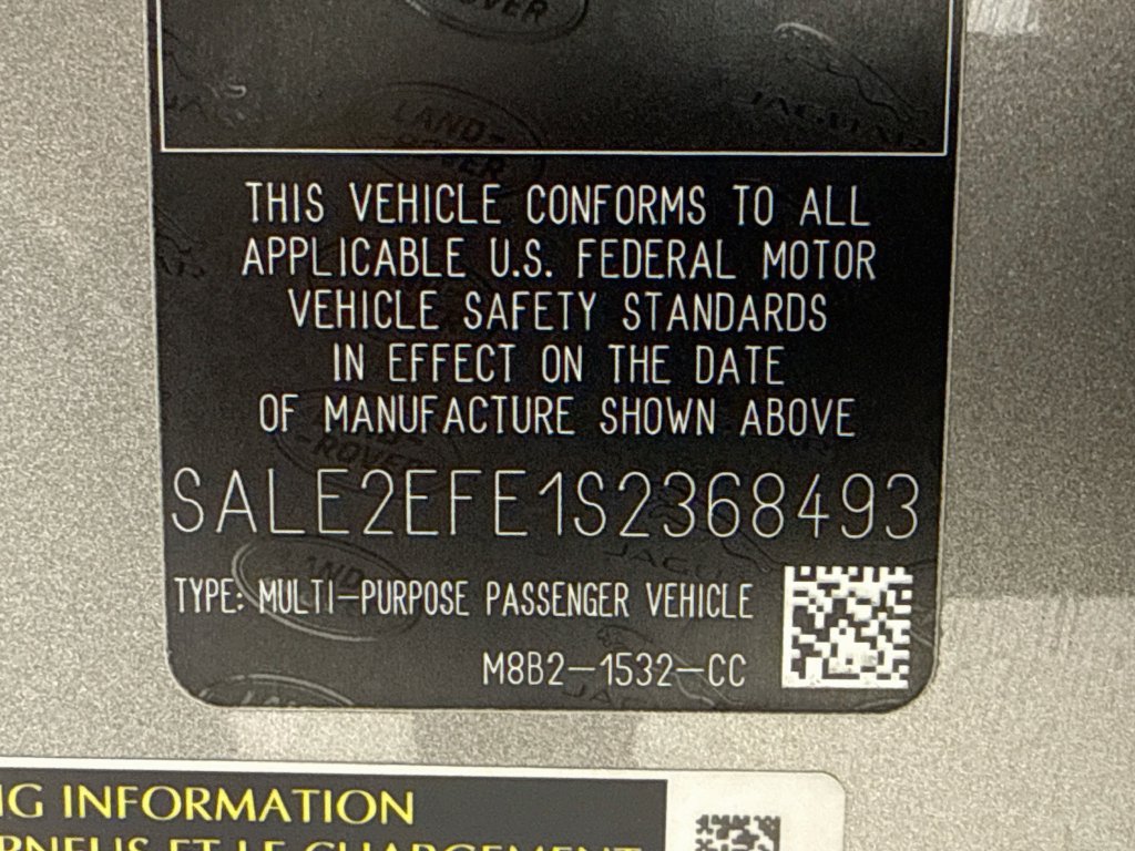 Used 2025 Land Rover Defender 110 X-Dynamic SE AWD/4WD image 28