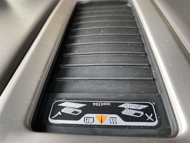 Used 2019 GMC Yukon XL Denali w/ Open Road Package image 37