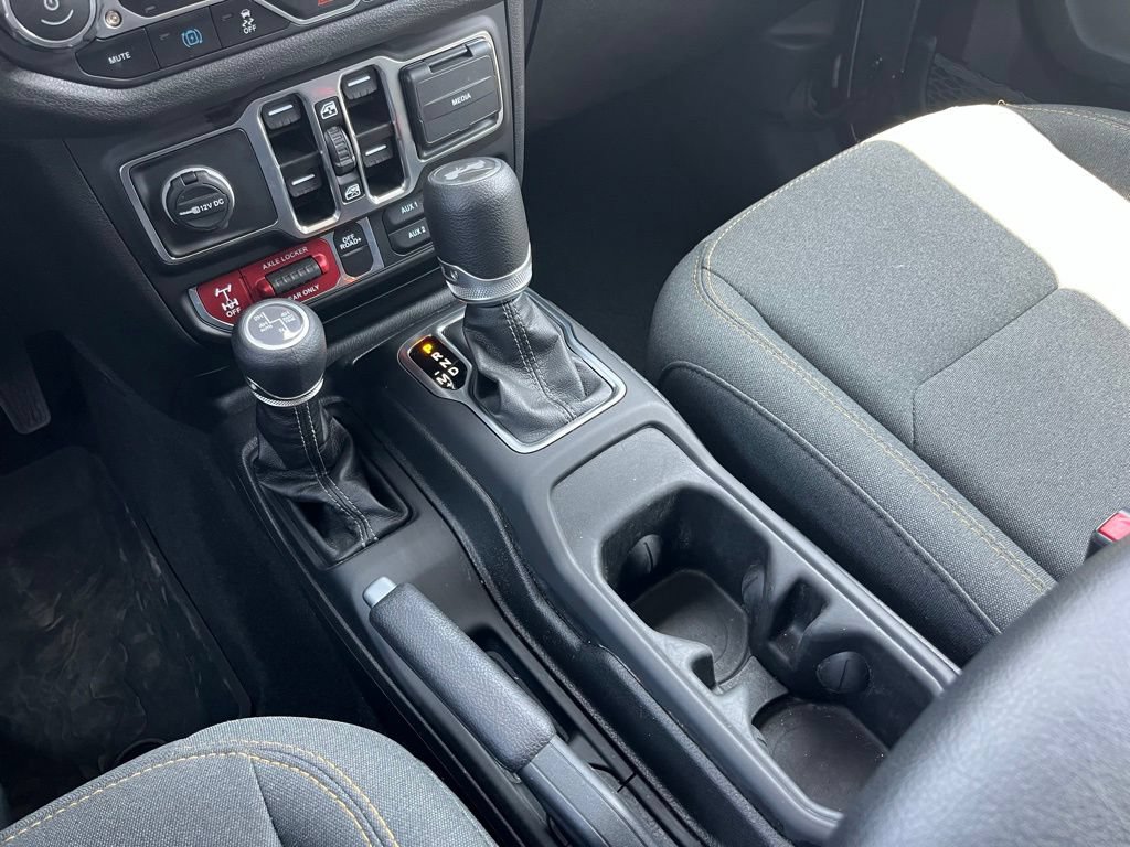 Used 2025 Jeep Wrangler Unlimited Sport S 4xe AWD/4WD image 21