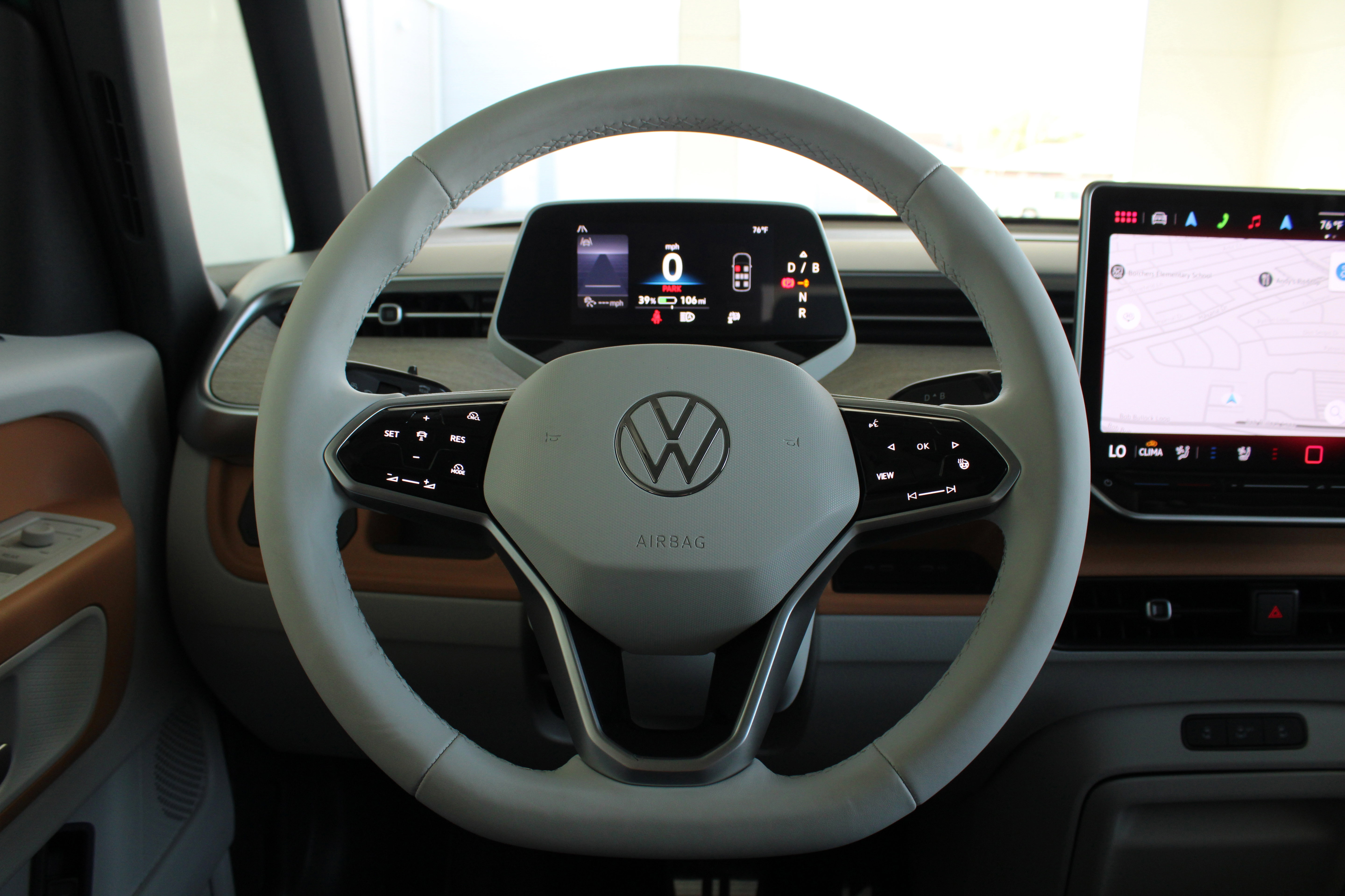 New 2025 Volkswagen ID. Buzz 1st Edition image 11