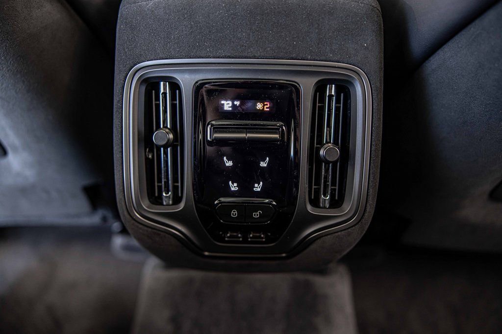 New 2026 Aston Martin DBX S image 37