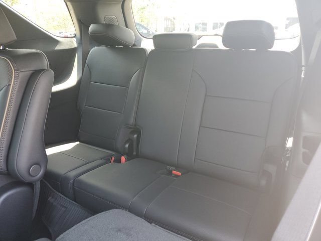 New 2026 Chevrolet Traverse High Country w/ LPO, Floor Liner Package FWD image 16
