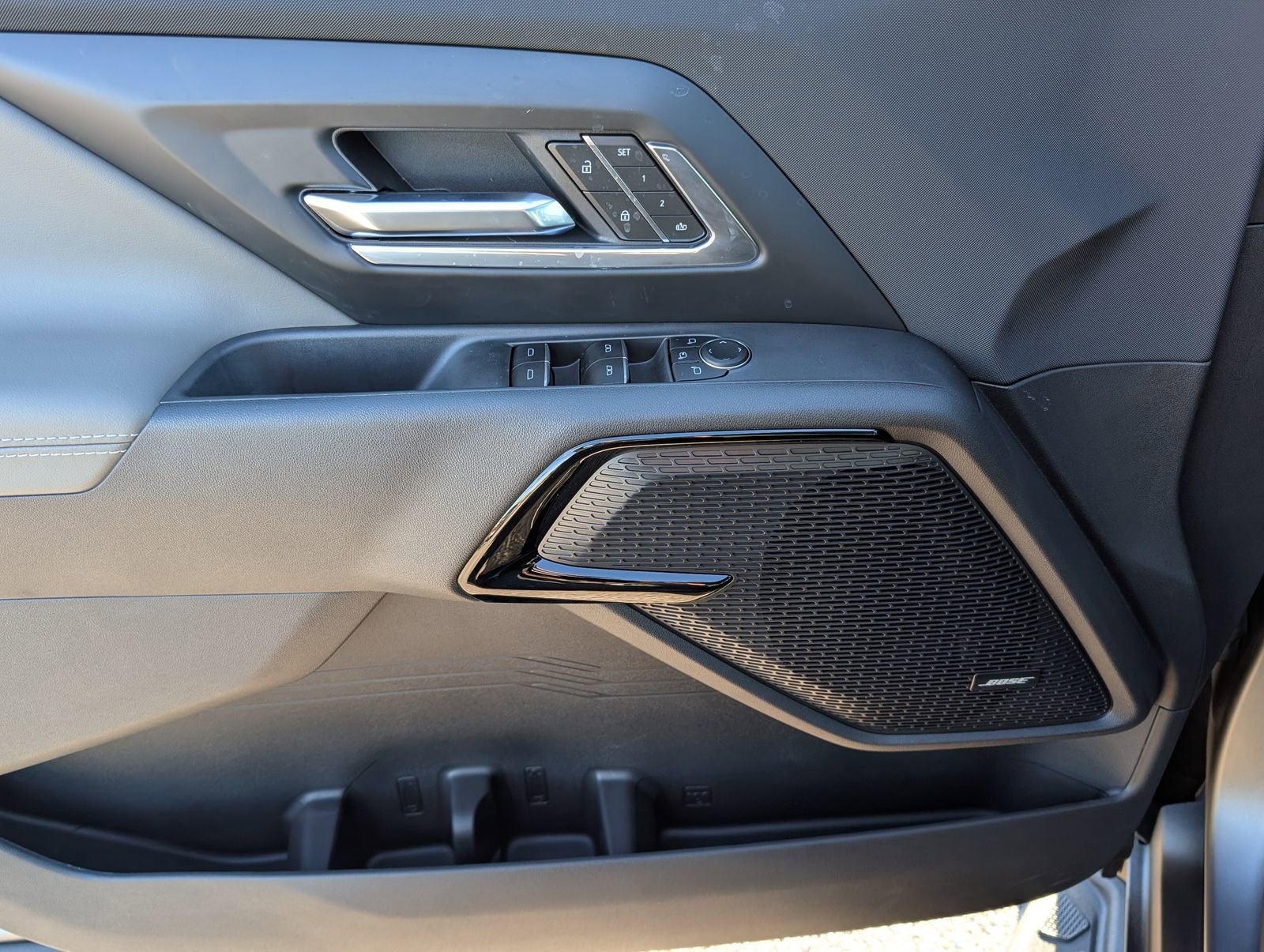 New 2026 Chevrolet Silverado EV Trail Boss w/ Premium Package image 17