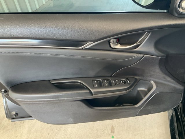 Used 2020 Honda Civic Sport Touring image 4