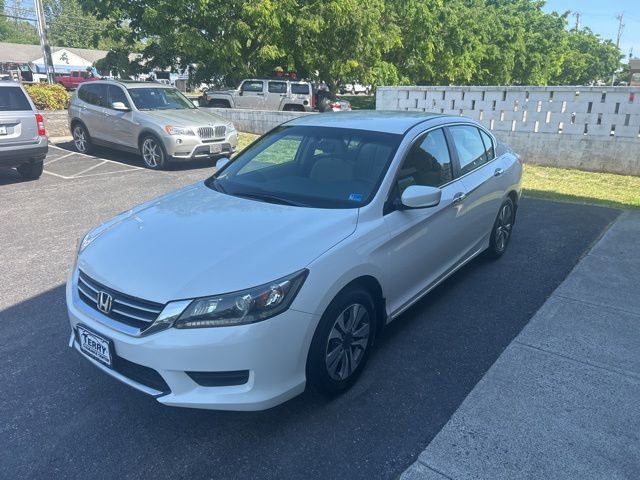 Used 2013 Honda Accord LX image 2
