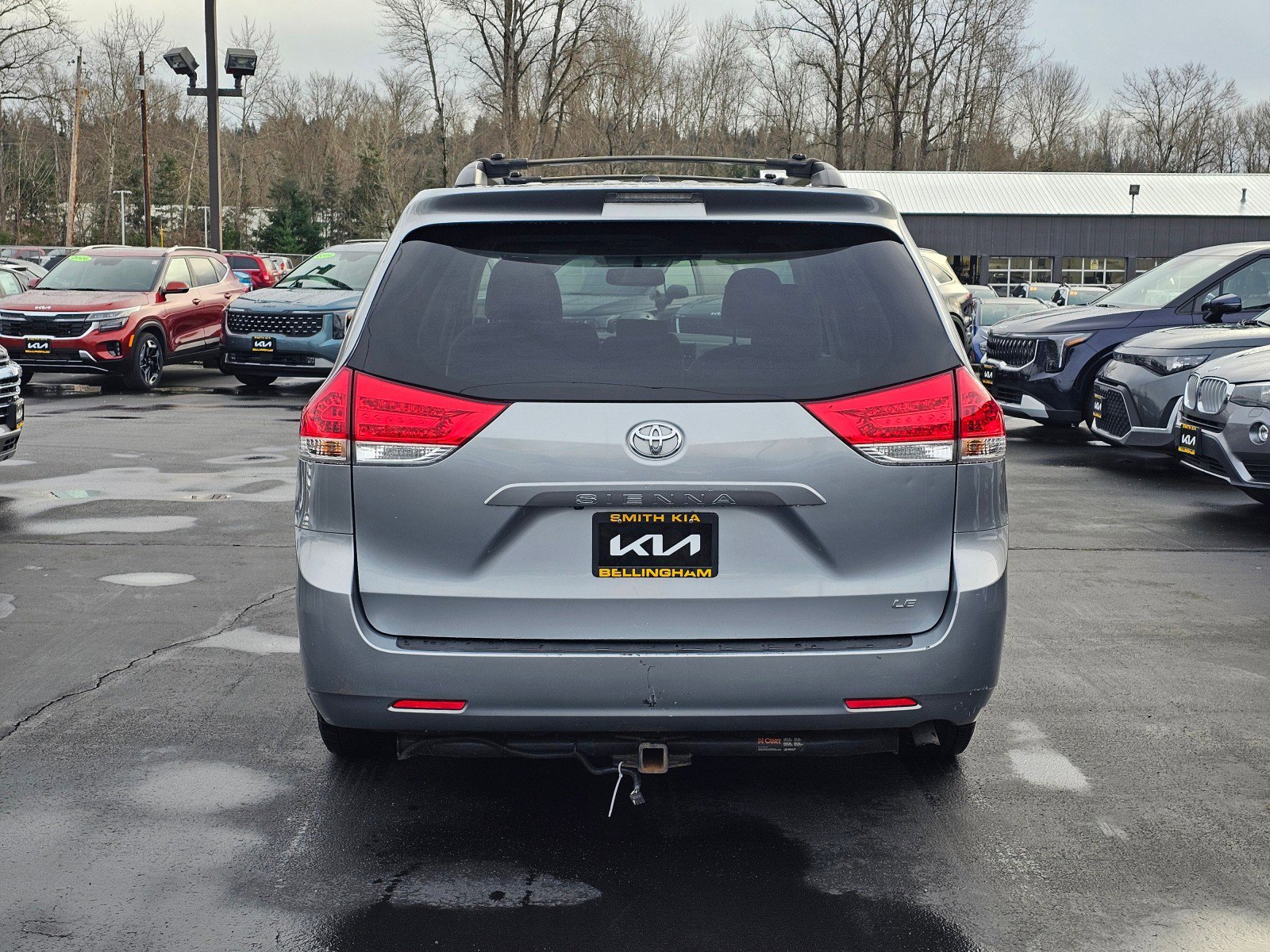 Used 2014 Toyota Sienna LE image 4