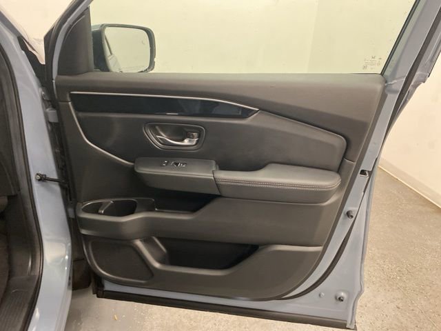 Certified 2025 Honda Pilot Touring image 27