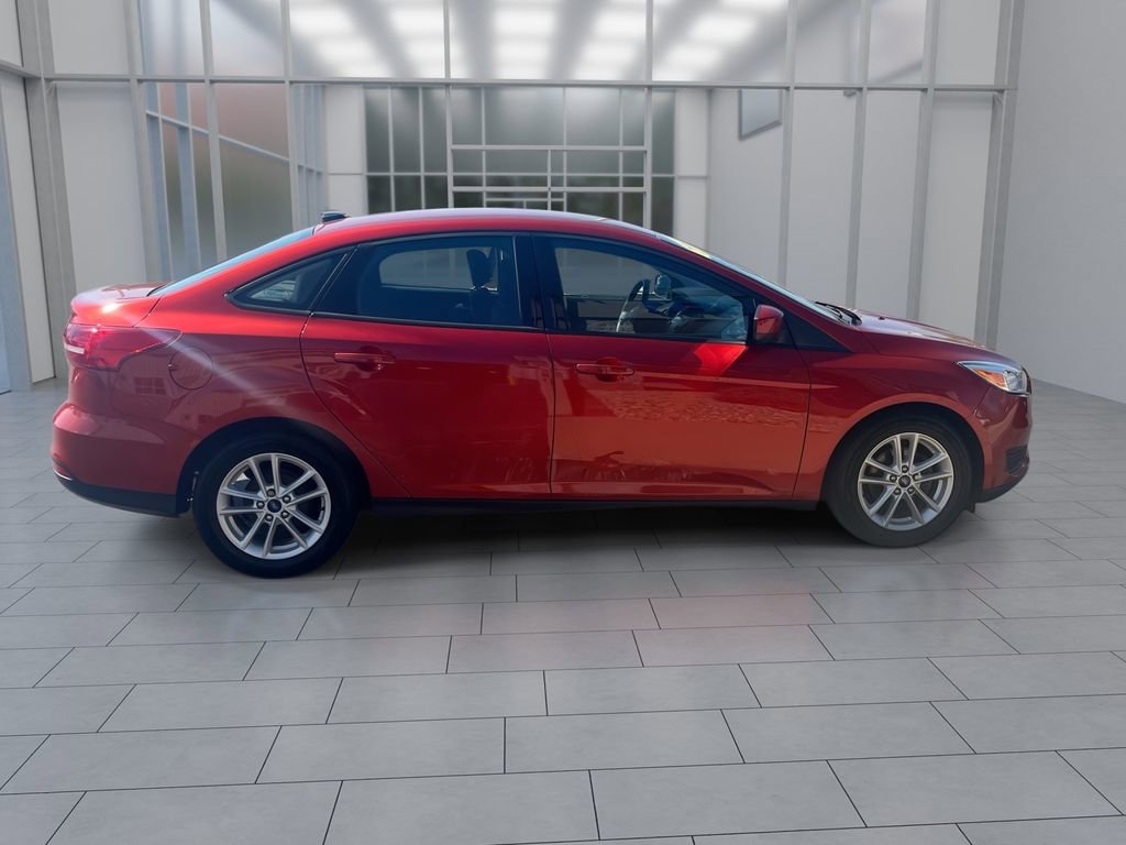 Used 2018 Ford Focus SE FWD image 9