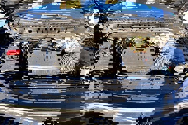 Used 2023 Cadillac Escalade Premium Luxury w/ Performance Package image 9