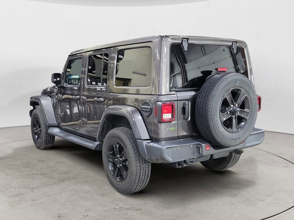 Used 2020 Jeep Wrangler Unlimited Sahara image 3