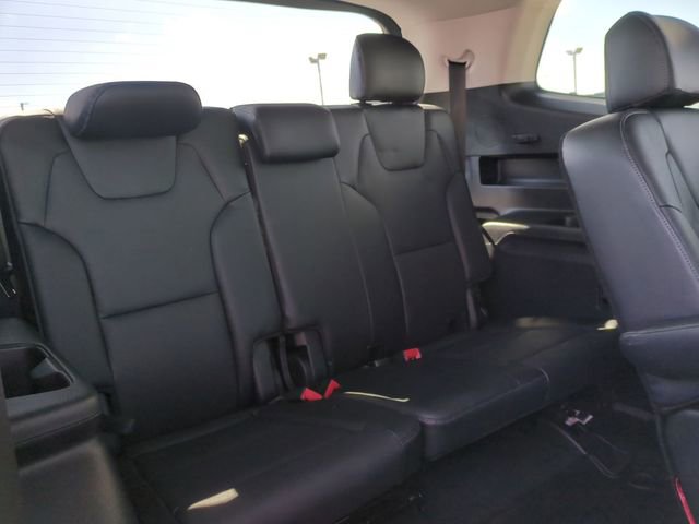 Used 2025 Kia Telluride EX w/ EX Captain's Chair Package FWD image 34
