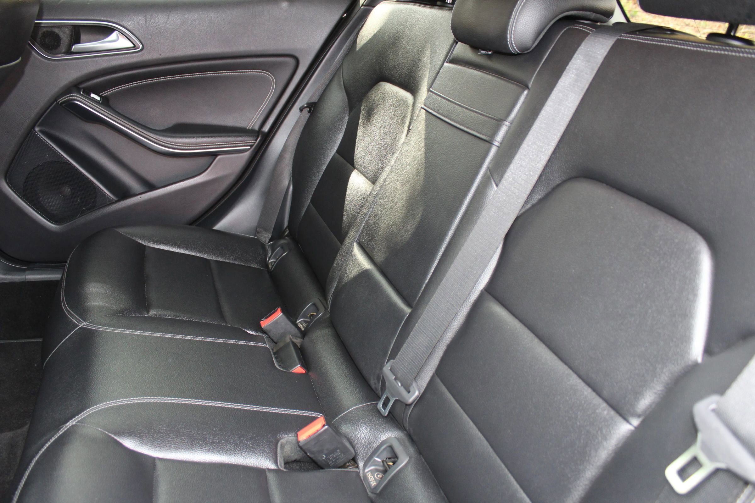 Used 2016 Mercedes-Benz GLA 250 4MATIC image 13