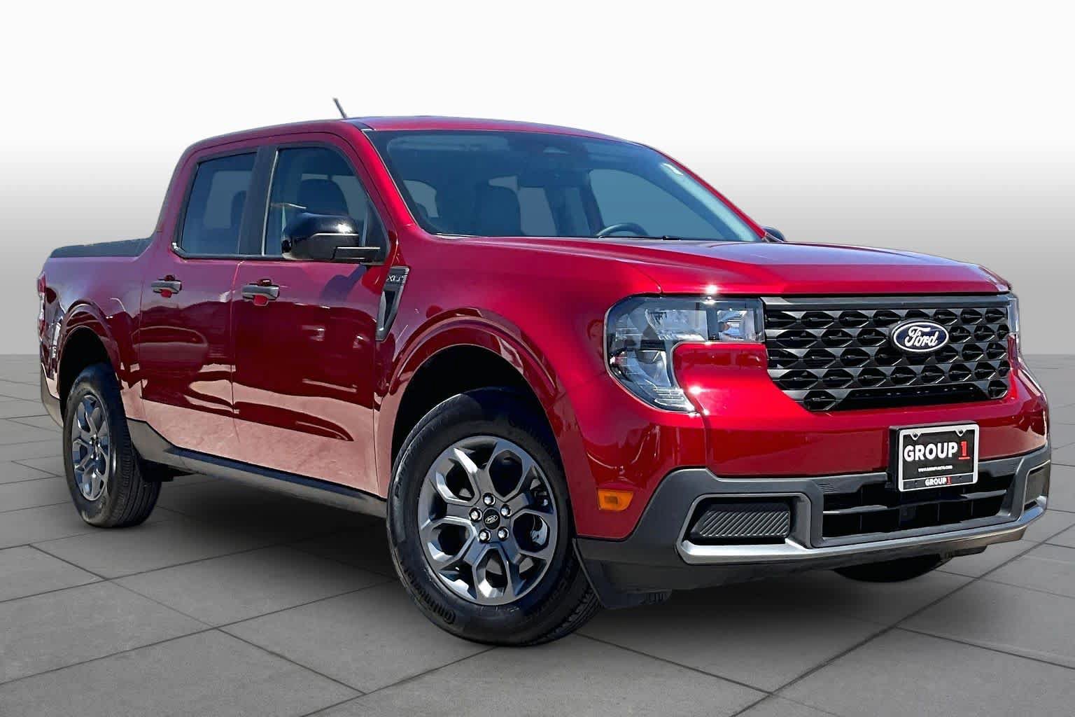 Used 2025 Ford Maverick XLT w/ XLT Luxury Package FWD image 3