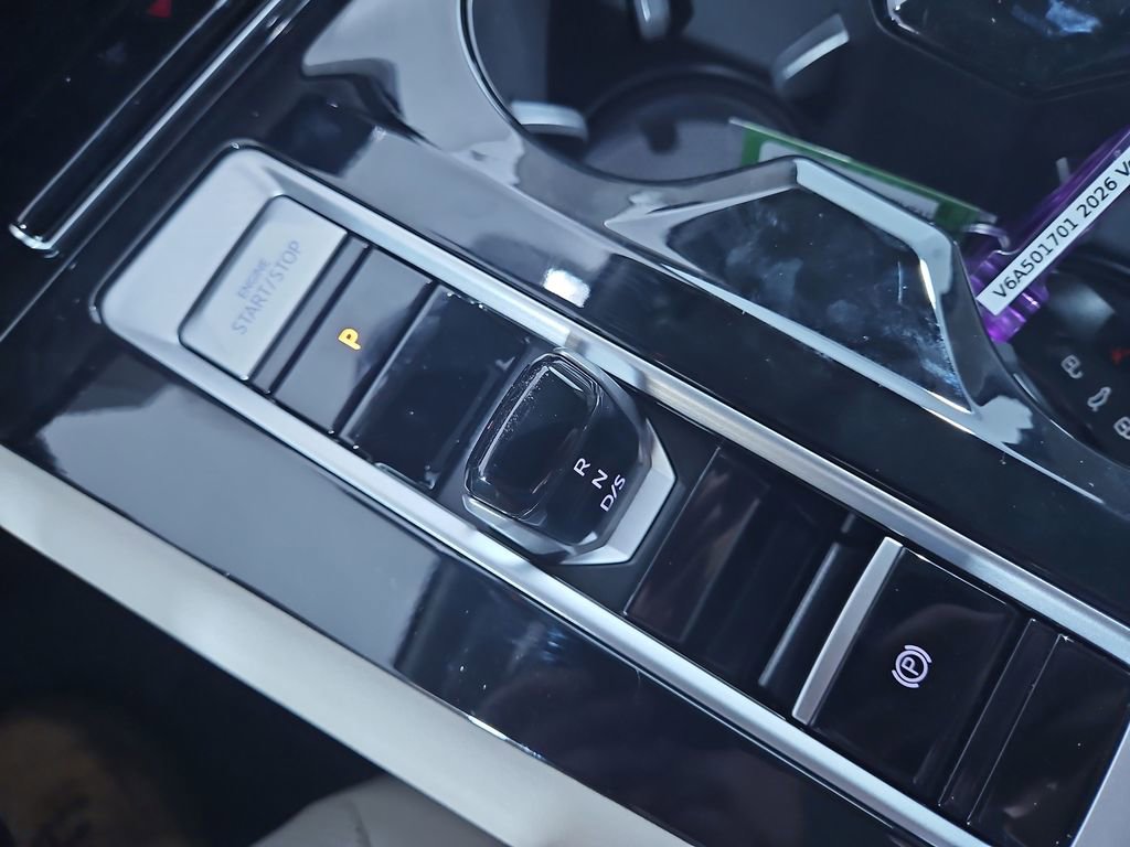 New 2026 Volkswagen Atlas SEL Premium R-Line image 24