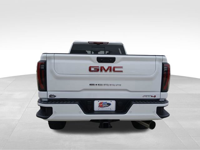 New 2026 GMC Sierra 2500 AT4 w/ AT4 Premium Plus Package image 4
