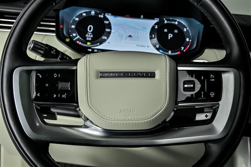 Used 2022 Land Rover Range Rover Long Wheelbase SE AWD/4WD image 22