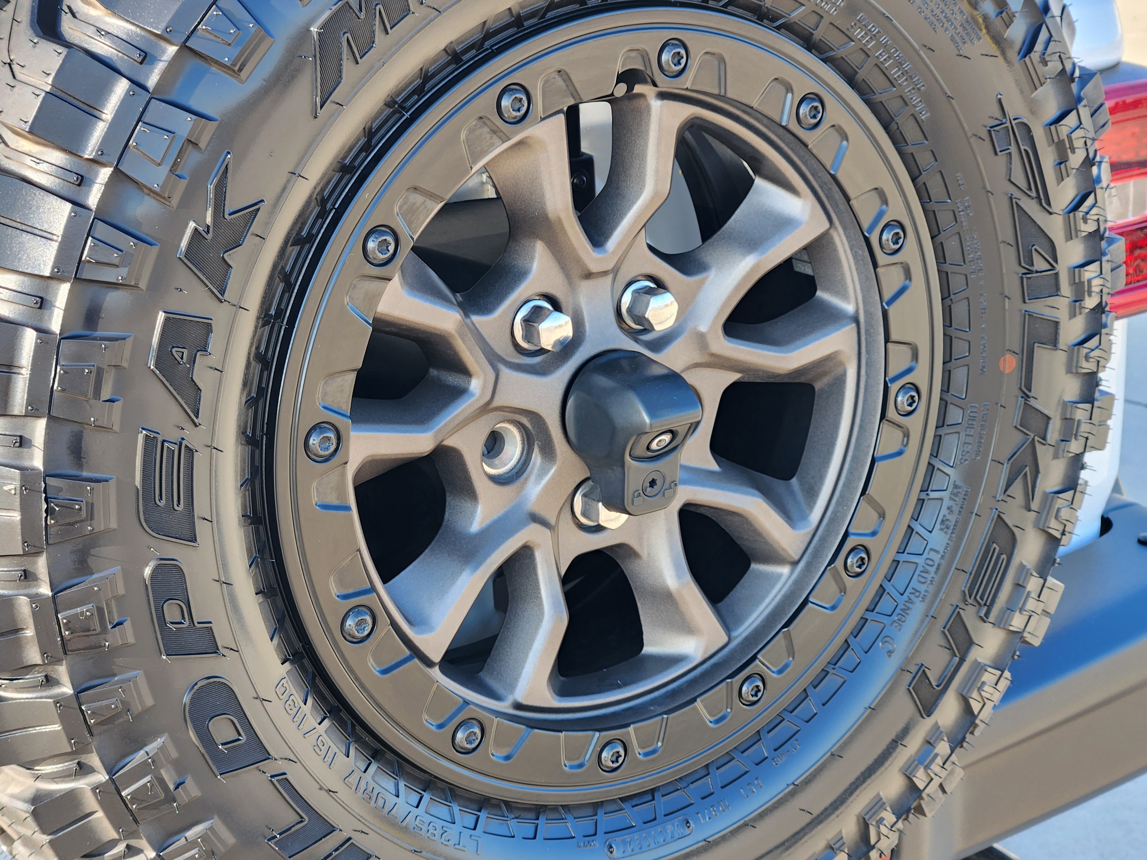 Used 2021 Jeep Wrangler Unlimited Rubicon w/ Dual Top Group image 35