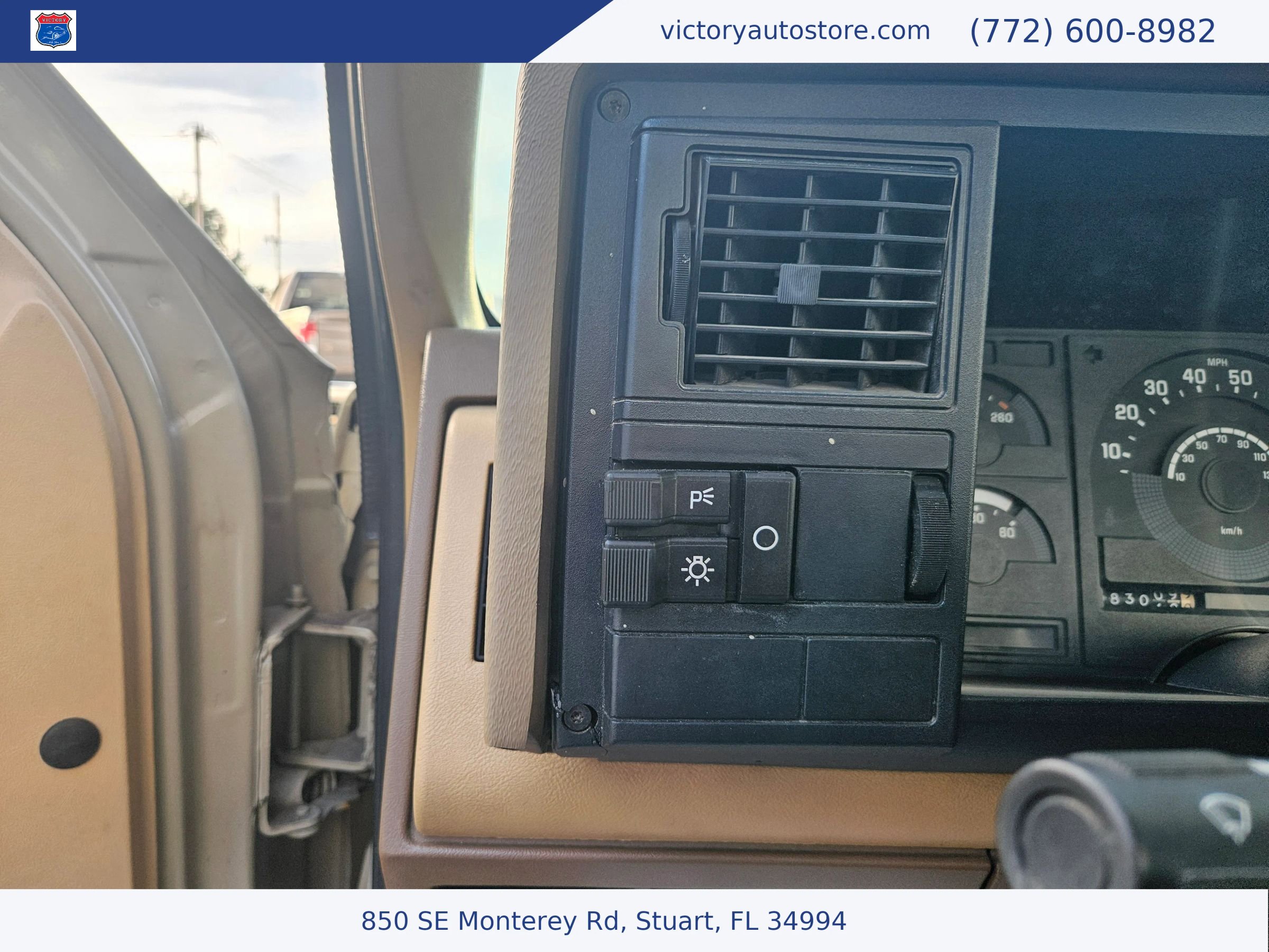 Used 1988 Chevrolet Silverado 3500 4x4 Regular Cab image 17