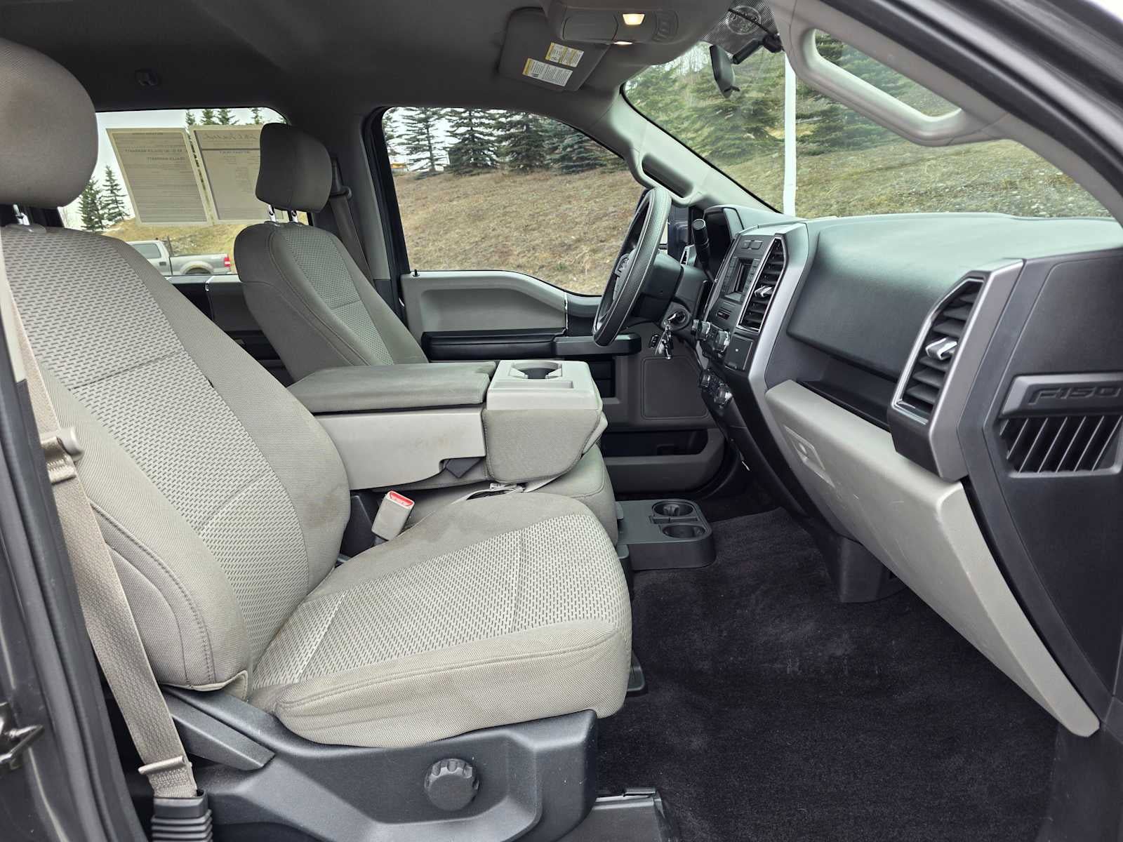 Used 2017 Ford F150 XLT AWD/4WD image 10